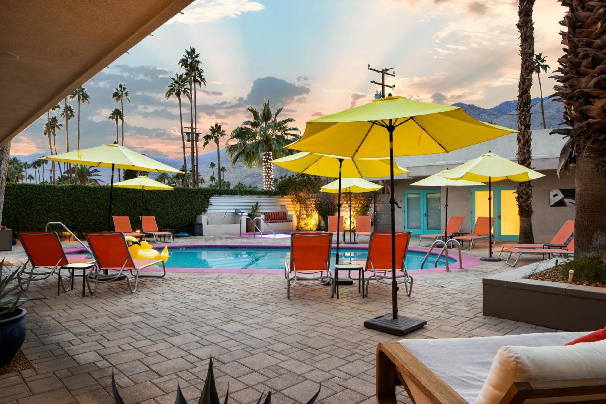 El Noa Noa Hotel Palm Springs Bagian luar foto