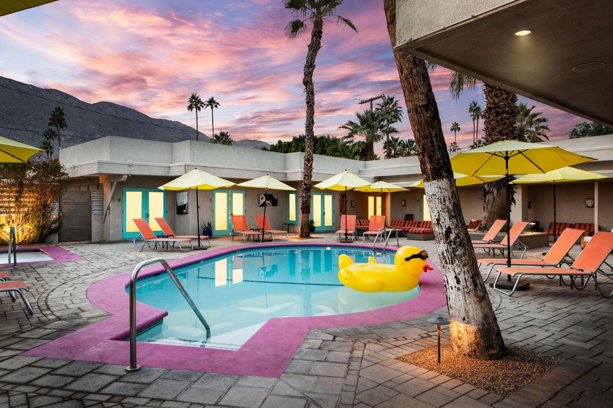 El Noa Noa Hotel Palm Springs Bagian luar foto