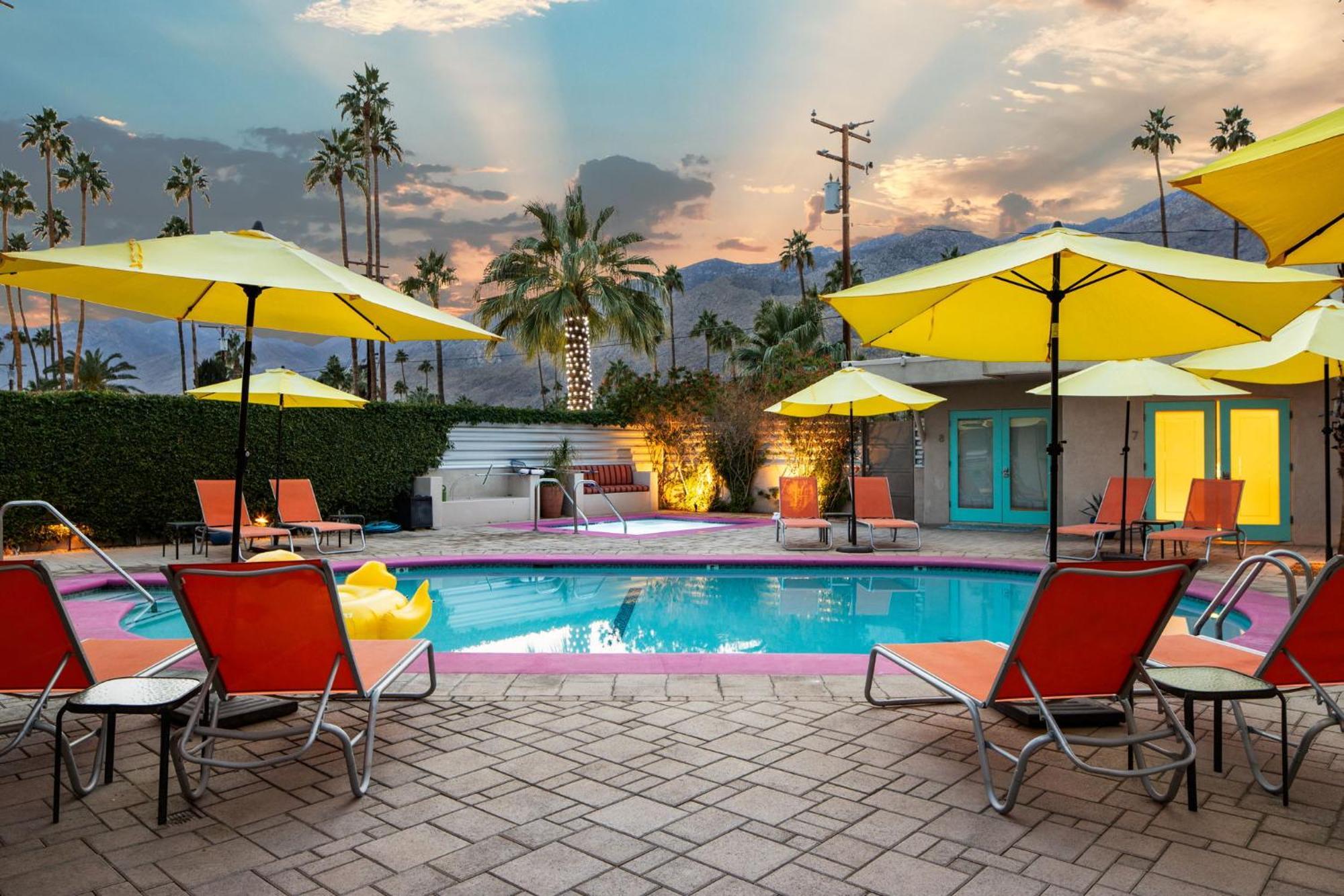 El Noa Noa Hotel Palm Springs Bagian luar foto